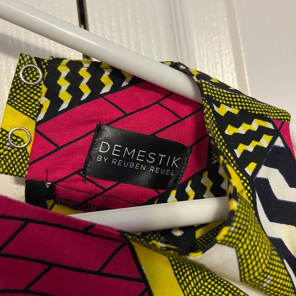 Dress made with African material - Picture 3 of 3